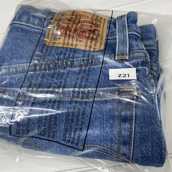 Levi's 501 High Rise Cut Off Distressed Button Fly Jean Shorts Sz 26 Medium Wash - Picture 12 of 12